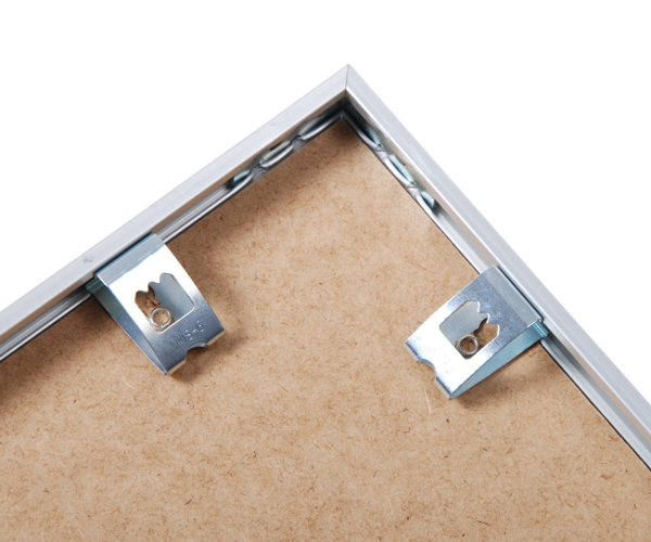 Detail Rückseite Bilderrahmen Befestigungsklammern